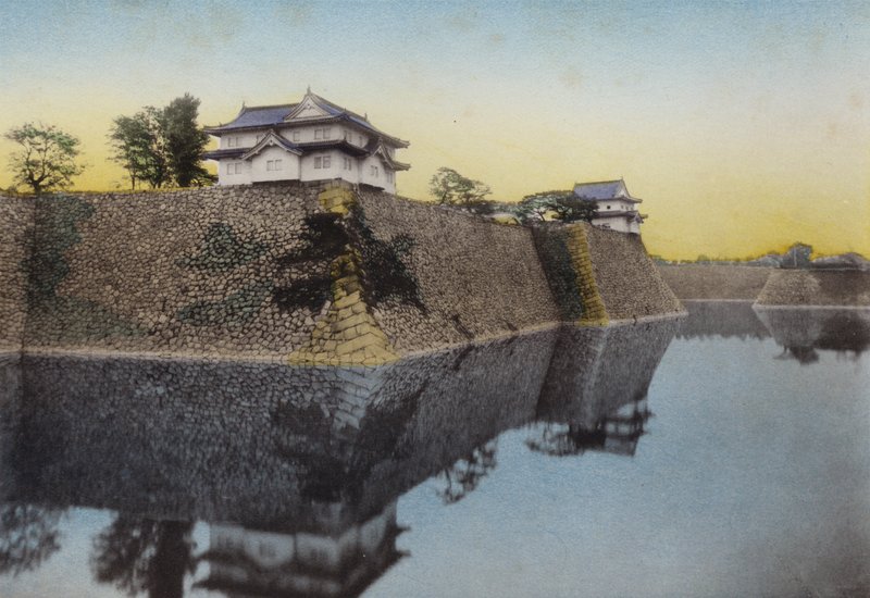 Japão, c.1912: O Castelo de Osaka construído em 1583 por Hideyoshi (foto) de Photographer Japanese