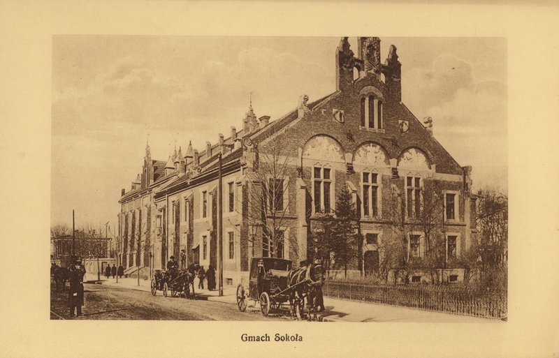 Cracóvia-Cracóvia: Edifício Sokola (fotografia a preto e branco) de Polish Photographer