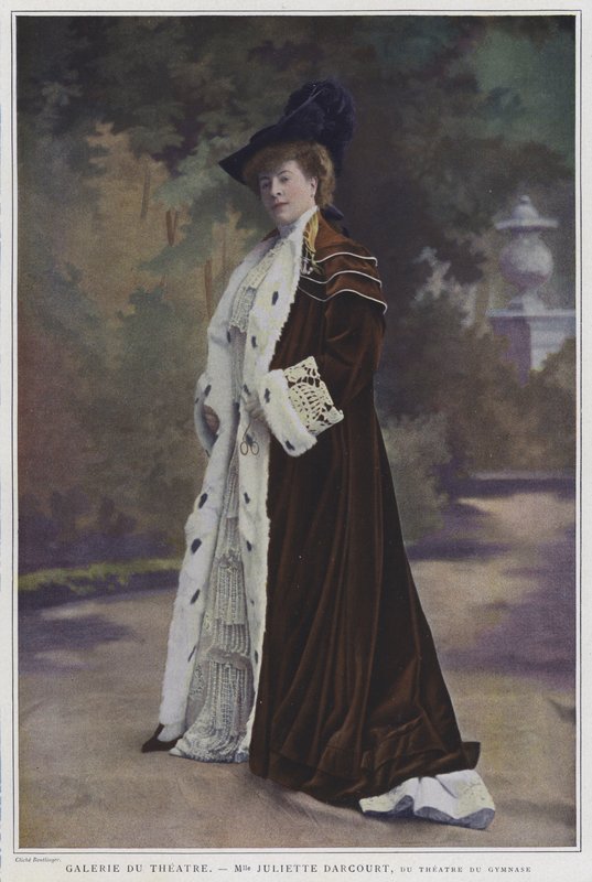 Juliette Darcourt, atriz francesa (foto colorida) de Reutlinger Studio
