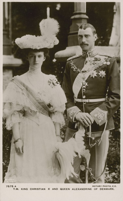 Rei Christian X e Rainha Alexandrine da Dinamarca (foto a p/b) de Russian Photographer