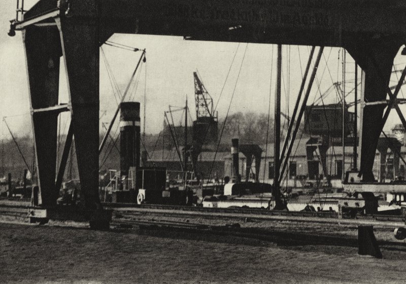 Berlim: Westhafen; Western Harbour (foto a p/b) de Sasha Stone