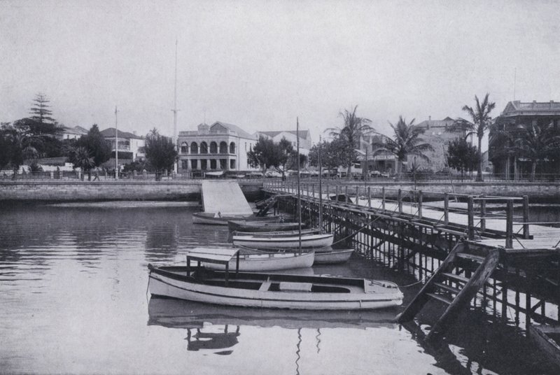 Esplanada, do Yatch Club Jetty, Durban (foto a p/b) de South African Photographer