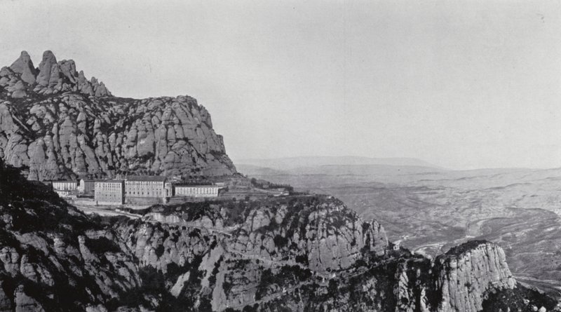 Vista geral de Montserrat (fotografia a preto e branco) de Spanish Photographer