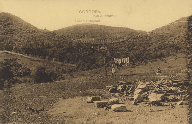 Mosteiro de São Jerónimo, Córdova, Espanha (fotografia a preto e branco) de Spanish Photographer
