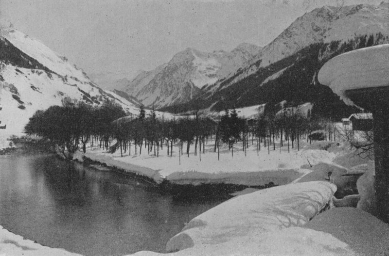 Paisagem de inverno em Klosters, Grisons (foto a p/b) de Swiss Photographer