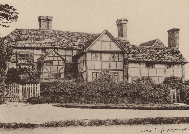 Na North Chapel, North Street, Horsham, Sussex (fotografia a preto e branco) de William Galsworthy Davie