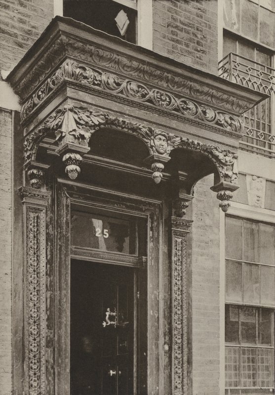 Porta, Queen Anne