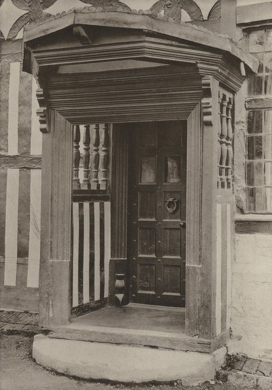 Doorway, The Middle House, Mayfield, Sussex (foto a p/b) de William Galsworthy Davie