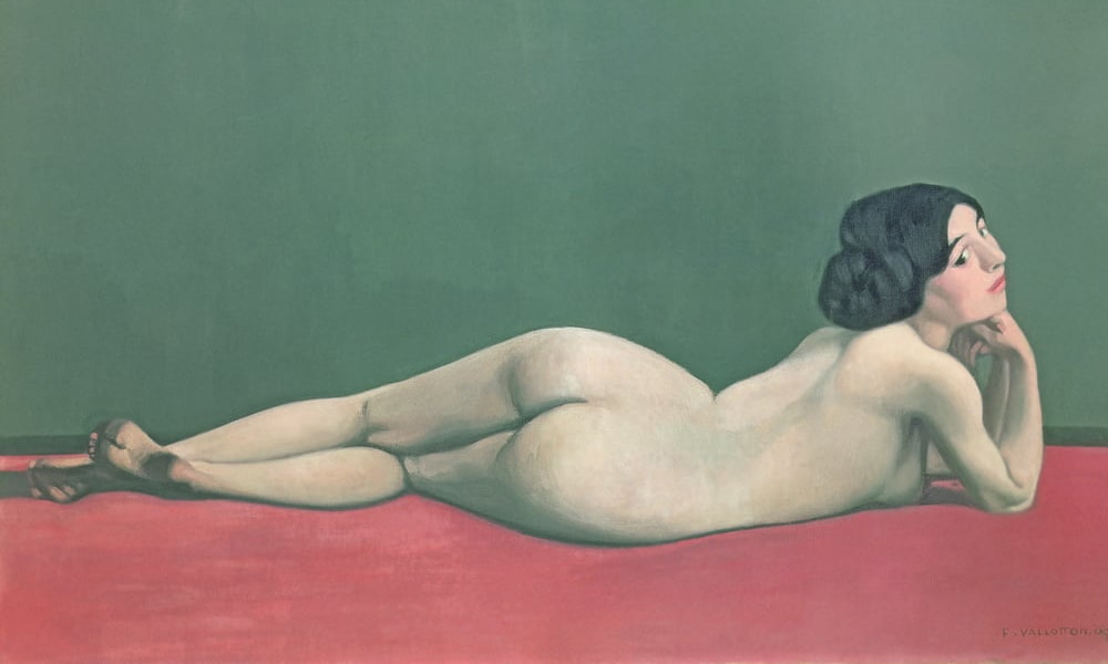 Nua Feminina