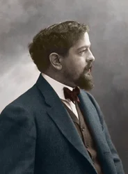 O compositor francês Claude Debussy (1862-1918) - Retrato do compositor francês Claude Debussy (1862-1918) 1908 - foto Nadar - coloração digital