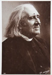 Música. O compositor húngaro Franz Liszt. Fotografia de P. Nadar, c.1880-85 (fotografia a preto e branco)