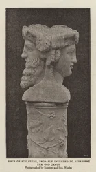 Pedaço de Escultura, provavelmente destinado a representar o Deus Janus (foto a p/b)