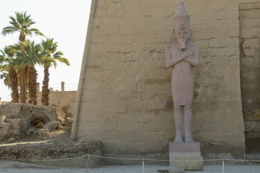 Templo de Luxor, arquitetura do Antigo Egito em Luxor