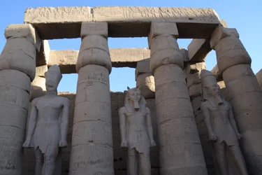 Templo de Luxor, arquitetura do Antigo Egito em Luxor