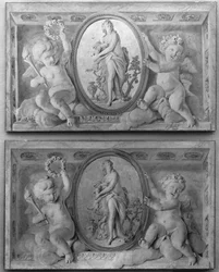 Par de portais com Diana ou Ninfa em medalhão oval sustentado por amorini, 1770-90.