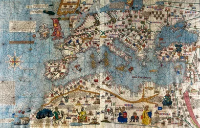 Mapa catalão do continente europeu com o Atlântico e o Mar Mediterrâneo
