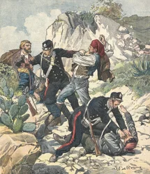 Itália (1902). Os mosquetões prendem um bandido e a sua gangue em Trapani. Ilustração de Achille Beltrame de "Domenica del Corriere" (23 de fevereiro de 1902).