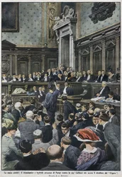 O grande processo: o grande processo em Paris de Madame Caillaux, que assassinou o diretor do Le Figaro. « La Domenica del Corriere », de 22 a 29 de novembro de 1914.