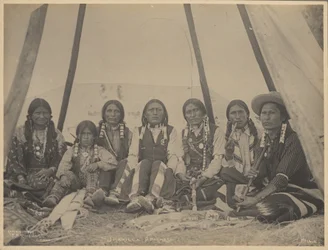 Jicarilla, Apaches