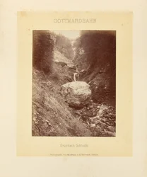 Caminho de ferro do Gotardo: desfiladeiro de Grünbach