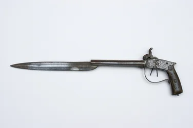 Pistola de percussão de cano duplo, c.1840 (aço, latão e chifre)