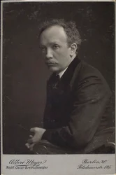 Richard Strauss, compositor alemão, final do século XIX ou início do século XX.