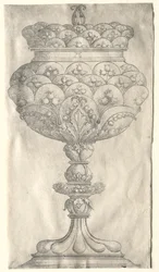 Goblet com Lillies of the Valley.