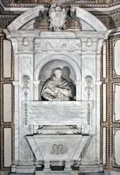 Monumento funerário em homenagem ao Cardeal Giovanni Garcia Mellini com retrato em busto Escultura em mármore de Alesssandro Algardi (1598-1654) 1630 ao redor da Basílica de Santa Maria del Popolo, Cappella Mellini