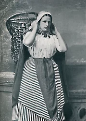Uma dona de peixe de Newhaven, Escócia, 1912