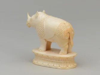 Bispo branco, peça de xadrez, Índia, 1820 cerca