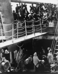 Navio de emigrantes - entreponte