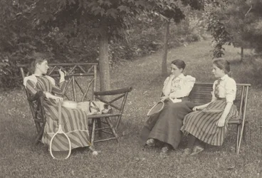 Emmy Obermeyer, Agnes Stieglitz e Flora Small em Oaklawn