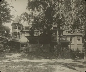 Oaklawn House, (lado leste)