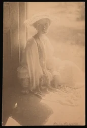 Foto de Alice Broughton de Agnes Pelton (foto a p/b)