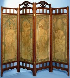 Um biombo Arte Nova, cujos painéis são decorados com a série «As Horas do Dia», composta por Despertar Matinal, Esplendor do Dia, Devaneio da Noite e Repouso da Noite, 1899