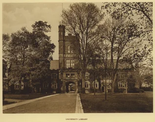 Universidade de Princeton: Biblioteca da Universidade (foto a p/b)