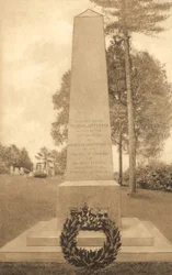 Túmulo de Thomas Jefferson (foto a p/b)