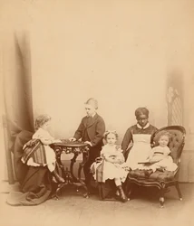 Retrato de uma mulher e quatro crianças, década de 1860 (foto)