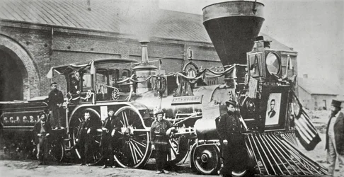 A Locomotiva que puxou o trem funerário de Abraham Lincoln (1809-65) em 1865 (foto a p/b)