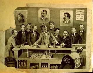 Homens em um bar
