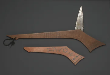 Clube de guerra Sioux, de Fort Snelling, Minnesota (madeira e metal)
