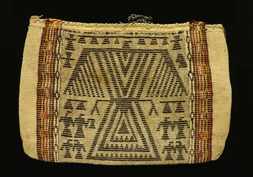 Saco de armazenamento, Potawatomi, c.1890 (fio de algodão e lã) (ver também 340992)