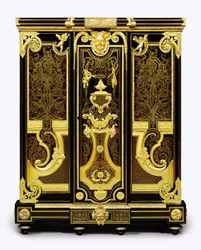 Um pequeno armário montado em ormolu Luís XIV, 1700-10