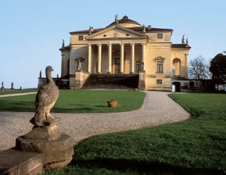 Arquitectura renascentista: vista da Villa Capra, chamada La Rotonda, criada pelo arquitecto Andrea di Pietro della Gondola, chamado Andrea Palladio (1508-1580), 1566, Vicenza, Itália
