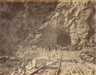 Placa 39. Extremidade leste do túnel, Weber Canon, 1869 (foto)