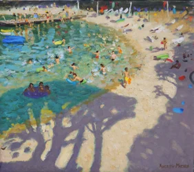 Sombras de árvores na praia perto de Rovinj, 2016