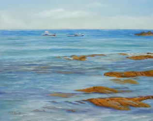Barcos e rochas costeiras
