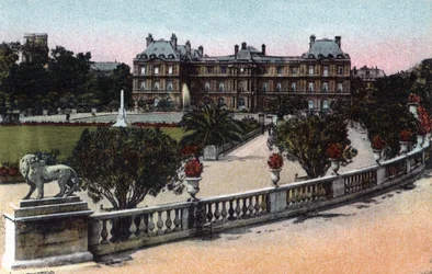 Paris: o Palácio e o Jardin du Luxembourg. Fotografia de 1920 no "Álbum Artístico" da cidade de Paris. Coleção particular.