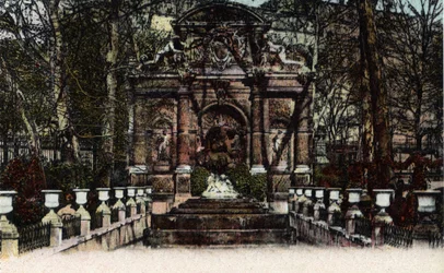 Paris: vista da Fontaine Medicis nos jardins do Luxemburgo. Fotografia de 1920 no "Álbum Artístico" da cidade de Paris. Coleção particular.
