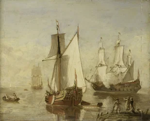 Iate de recreio e navio de guerra